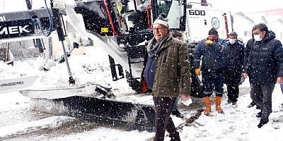 Başkan Posbıyık, karla mücadele çalışmalarını denetledi