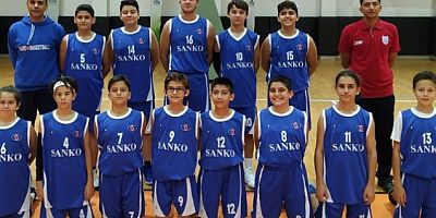 SANKO okulları basketbol takımı il şampiyonu oldu