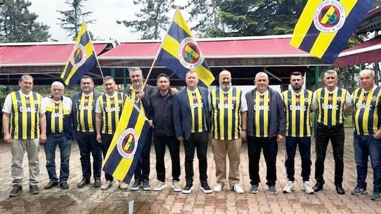 12 YIL BAŞKANLIK YAPAN  ÖZBEK  EMANETİ YAZICIOĞLU'NA DEVRETTİ