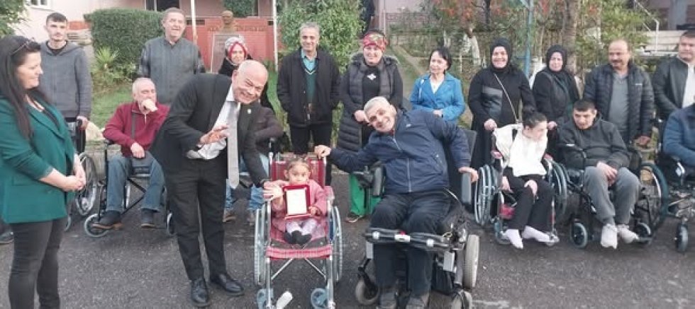 ALMANYA DAN KARA DENİZ  EREĞLİ YE UZANAN SEVGİ ELİ