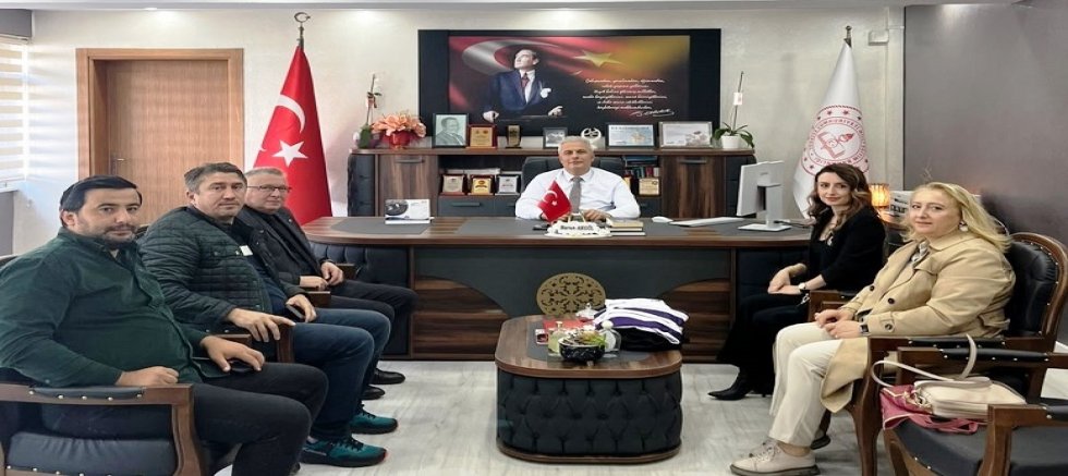 BAŞKAN DEMİRBAŞ’TAN  MİLLİ EĞİTİM MÜDÜRÜ  HARUN AKGÜL’E ZİYARET