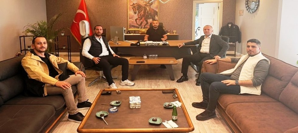 BAŞKAN KELEŞ AYSA OTOMOTİV’İ ZİYARET ETTİ