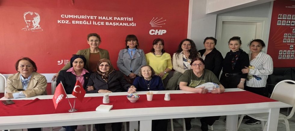 CHP KADIN KOLLARI ANNELER GÜNÜ İÇİN ANNELERİ BULUŞTURDU