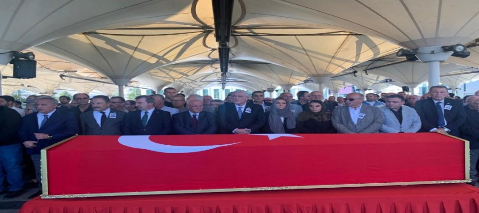 Erkmen son yolculuğuna uğurlandı
