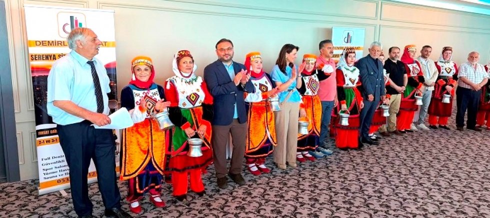 Kars Ardahan Iğdır Kültür ve Yardımlaşma Derneği Kahvaltı Programında Buluşturdu