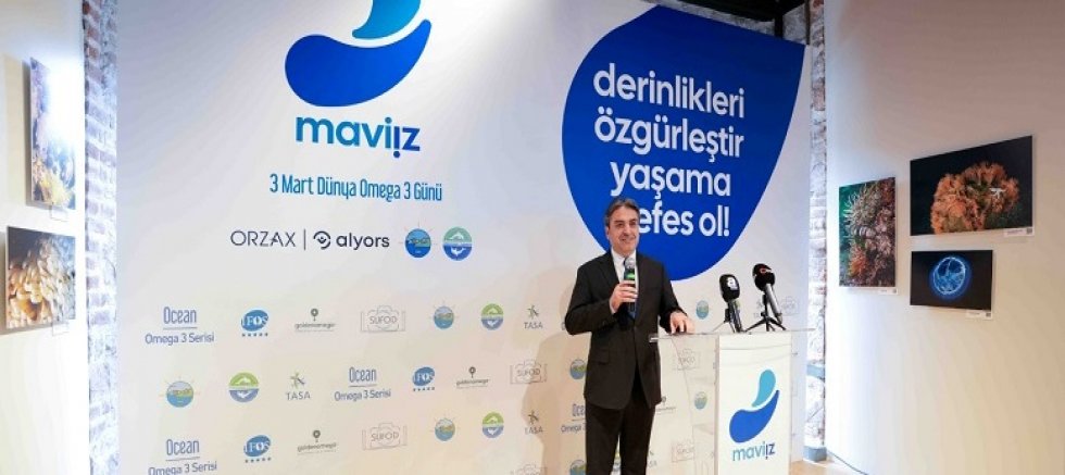 MAVİ İZ PROJESİYLE DENİZ KİRLİLİĞİNE SANAT DOKUNUŞU