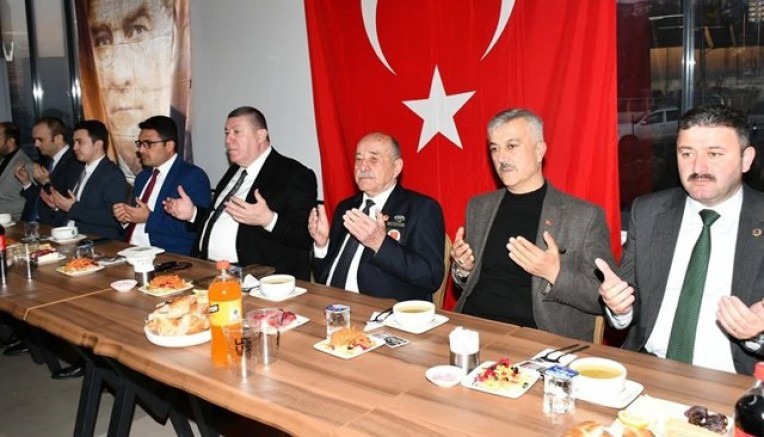 ŞEHİT AİLELERİ VE GAZİLER İÇİN İFTAR YEMEĞİ