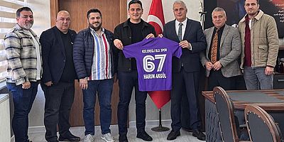 ADINA YAZILI FORMASIYLA GELDİ