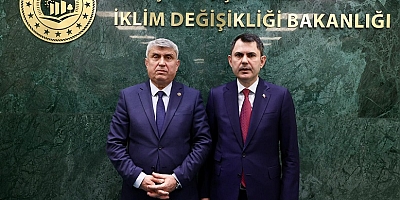 AK PARTİ TEŞKİLATINDAN BAKAN KURUM’A ZİYARET
