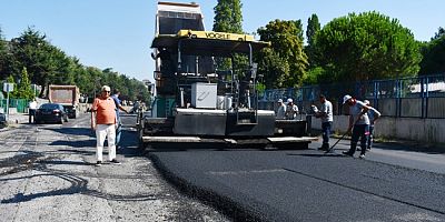 BAŞKAN POSBIYIK: TEK ASFALT DÖKEN BİZİZ! KENDİ ÖZ SERMAYEMİZLE ASFALT DÖKÜYORUZ