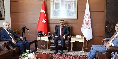 Başsavcı Mustafa Erbaş ve Başkan Çelebi Tetik, Vali Osman Hacıbektaşoğlu'nu ziyaret etti
