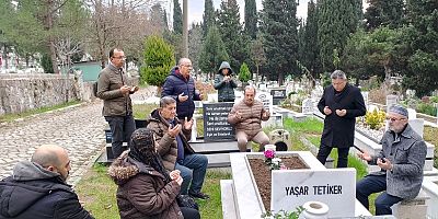 EFSANE BAŞKAN TETİKER MEZARI BAŞINDA DUALARLA  ANILDI