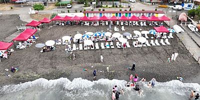 ENGELLİ BİREYLER HAYATLARINDA İLK KEZ DENİZLE BULUŞTULAR