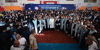 Ereğli Kepez Kampüsünde Mezuniyet Heyecanı