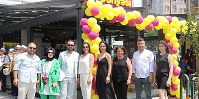 Ereylin AVM bünyesine Tavuk Dünyasını kattı