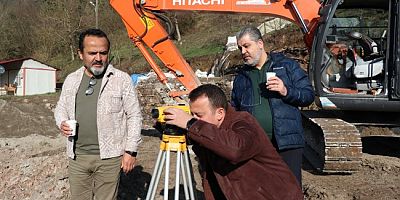 Evi yanan aile hayırseverlerin yardımını bekliyor