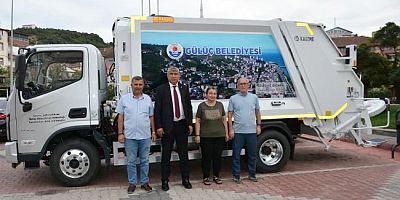 Gülüç Belediyesine çevre bakanlığından yeni çöp kamyonu hibesi