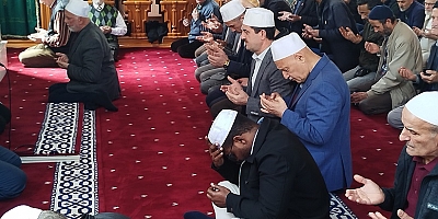 İSMAİL AĞA CAMİ’DE  19 YILDIR HATİM İNDİRME  GELENEĞİ SÜRDÜRÜLÜYOR