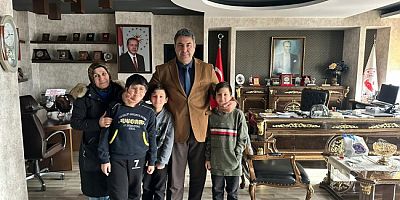 KARNESİNİ ALAN ÇOCUKLAR, KAYMAKAM YILMAZ'A KOŞTU!