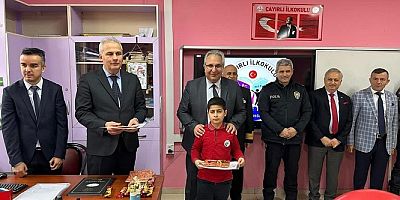 KAYMAKAM YAPICI ÇAYIRLI İLKOKULU’NDA KARNE DAĞITIM TÖRENİNDE