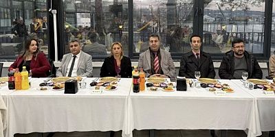 KAYMAKAM YILMAZ,ROMAN VATANDAŞLARLA İFTAR SOFRASINDA BİR ARAYA GELDİ