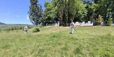 KDZ. EREĞLİ’DE MEZARLIKLAR BAYRAMA HAZIRLANIYOR
