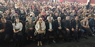 KENT KONSEYİ OYNATIYOR HALK SEYREDİYOR