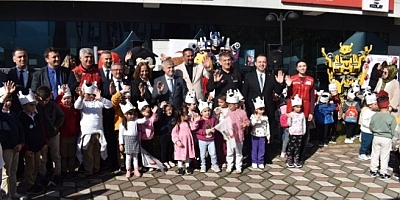 KIZILAY HAFTASI'NDA 'KIZILAY SOKAĞI'ETKİNLİĞİ