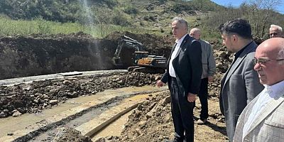 Milletvekili Bozkurt köprü yapım çalışmasını inceledi