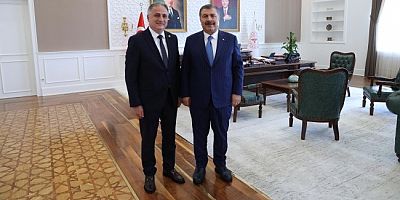 Milletvekili Saffet Bozkurt'tan Bakan Fahrettin Koca’ya ziyaret