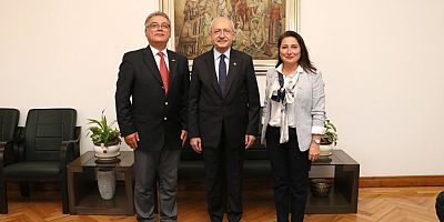 Muhittin Dikmen, Kılıçdaroğlu’nu ziyaret etti