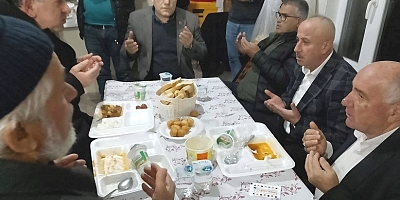 MUHTAR AKER  KÖY HALKINI İFTARDA BULUŞTURDU