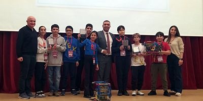 SANKO OKULLARI VEX IQ ROBOT YARIŞMASINDAN DÖRT BİRİNCİLİKLE DÖNDÜ