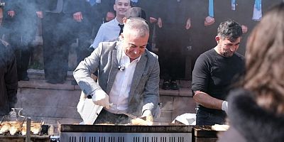 Sesli, 2 bin 500 kişiye balık ekmek ikram etti