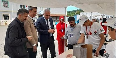 TÜBİTAK 4006 Bilim Fuarları ilçede büyük ilgi görüyor