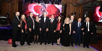 USTAMEHMETOĞLU VE ÜNLÜER'DE KATILDI