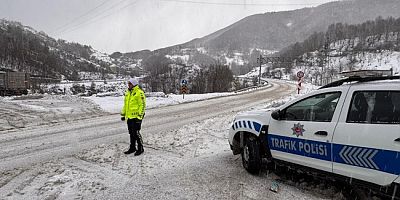 VALİLİKTEN YOL GÜZERGAHLARI HAKKINDA AÇIKLAMA