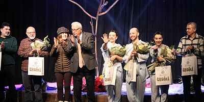 “YAŞAM DÖNGÜSÜ” OYUNU ÇOCUKLARI BÜYÜLEDİ