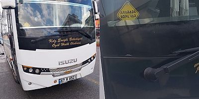                           YOLCULARA  ARABADA SOPA VAR YAZISI İLE AYAR VEREN HALK OTOBÜSÜ