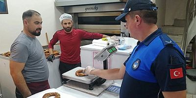 ZABITA, SİMİT FIRINLARINI DENETLEDİ